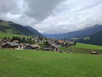 Fahrt mit dem Glacier-Express... (Sedrun)