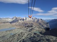 Fahrt von Zermatt zum Kleinen Matterhorn... (Blick zur Station 