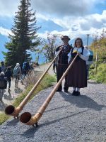 093 Auf der Schynige Platte - Alphornspieler &ndash; &copy; Annette Probst-Weise (Eberhardt TRAVEL)