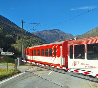 132 Matterhorn Gotthardbahn im Hospental &ndash; &copy; Annette Probst-Weise (Eberhardt TRAVEL)