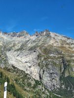 174 Fahrt über den Grimselpass - Blick zum Bett des Rhônegletschers &ndash; &copy; Annette Probst-Weise (Eberhardt TRAVEL)