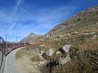 Fahrt mit dem Bernina-Express... &ndash; &copy; Katrin Deutschbein (Eberhardt TRAVEL)