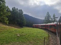 Fahrt mit dem Bernina-Express...  &ndash; &copy; Katrin Deutschbein (Eberhardt TRAVEL)