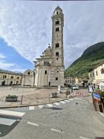 Fahrt mit dem Bernina-Express... (Wallfahrtskirche Madonna di Tirano) &ndash; &copy; Katrin Deutschbein (Eberhardt TRAVEL)