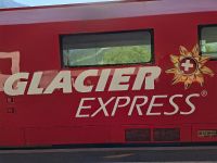 Fahrt mit dem Glacier-Express... (Bahnhof Chur) &ndash; &copy; Katrin Deutschbein (Eberhardt TRAVEL)