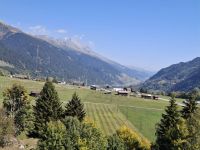 Fahrt mit dem Glacier-Express... (Strecke von Disentis zum Oberalppass) &ndash; &copy; Katrin Deutschbein (Eberhardt TRAVEL)