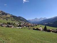 Fahrt mit dem Glacier-Express... (Strecke von Disentis zum Oberalppass) &ndash; &copy; Katrin Deutschbein (Eberhardt TRAVEL)