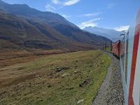 Fahrt mit dem Glacier-Express... (Strecke vom Oberalppass nach Andermatt) &ndash; &copy; Katrin Deutschbein (Eberhardt TRAVEL)