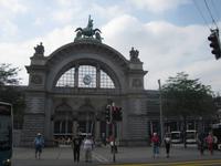 Luzern,Bahnhof &ndash; &copy; Gisela Gerlach (Eberhardt TRAVEL)