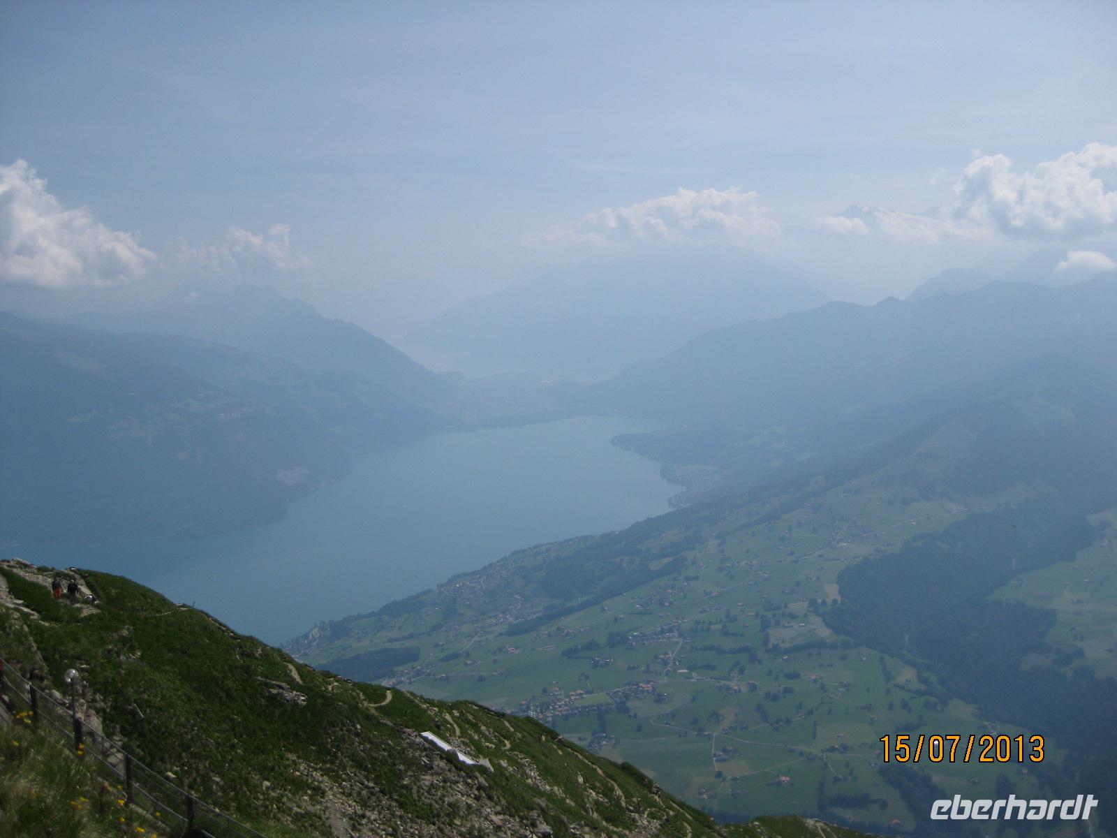 IMG_3522 Der Blick von der Pyramide der Schweiz - der Niesen &ndash; &copy; Johanna Vogt (Eberhardt TRAVEL)