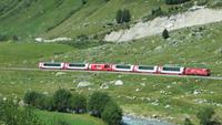 0151 Glacier-Express im Hospental &ndash; &copy; Annette Weise (Eberhardt TRAVEL)
