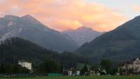 0596 Abendstimmung über Interlaken &ndash; &copy; Annette Weise (Eberhardt TRAVEL)