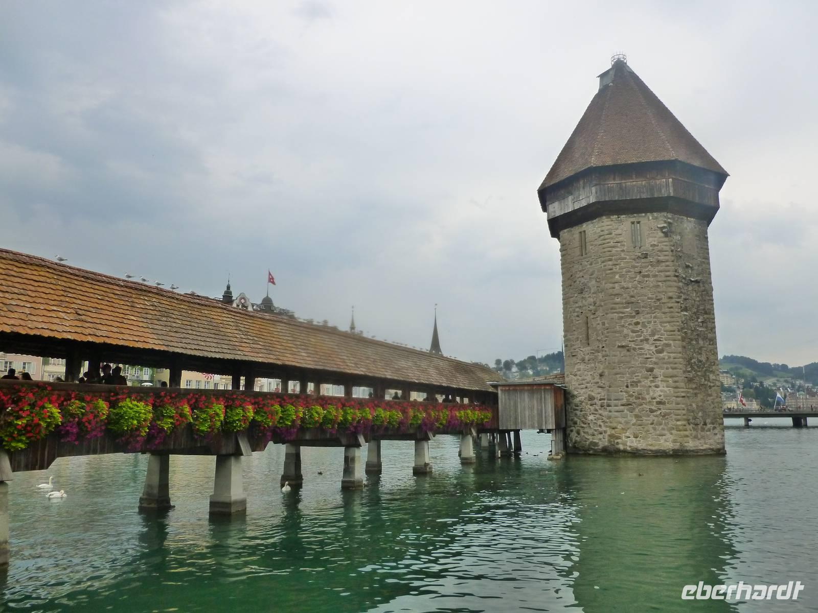 Stadtführung in Luzern (Kapellbrücke mit Wasserturm) &ndash; &copy; Katrin Deutschbein (Eberhardt TRAVEL)