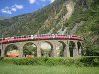 Kreisviadukt von Brusio &ndash; &copy; Katrin Deutschbein (Eberhardt TRAVEL)