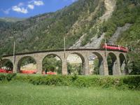Kreisviadukt von Brusio &ndash; &copy; Katrin Deutschbein (Eberhardt TRAVEL)