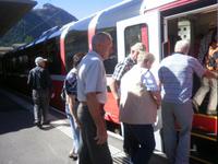 Einstieg in den Bernina-Express &ndash; &copy; Katrin Deutschbein (Eberhardt TRAVEL)