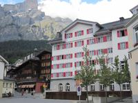 Leukerbad - Dorfplatz &ndash; &copy; Annette Weise (Eberhardt TRAVEL)