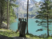 Skulpturenweg am Oeschinen See &ndash; &copy; Gisela Gerlach (Eberhardt TRAVEL)
