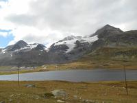 Fahrt mit dem Bernina-Express (Lej Nair - Schwarzer See) &ndash; &copy; Katrin Deutschbein (Eberhardt TRAVEL)
