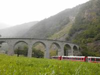 Kreisviadukt von Brusio &ndash; &copy; Katrin Deutschbein (Eberhardt TRAVEL)