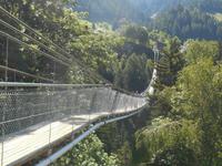 Goms (Bellwald-Hängebrücke) &ndash; &copy; Katrin Deutschbein (Eberhardt TRAVEL)
