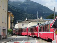 0176 Glacier-Bernina-Express- Bernina-Express in Le Prese &ndash; &copy; Annette Weise (Eberhardt TRAVEL)