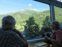 0289 Glacier-Bernina-Express- Fahrt mit dem Glacier-Express - im Mattertal &ndash; &copy; Annette Weise (Eberhardt TRAVEL)