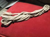 Das gerissene Originalseil der Matterhornerstbesteigung &ndash; &copy; Martina Pötschke (Eberhardt TRAVEL)