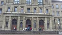 Zürich, Statführung mit Tatiana,Universität &ndash; &copy; Gisela Gerlach (Eberhardt TRAVEL)