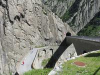 111 Schöllenenschlucht - Teufelsbrücke &ndash; &copy; Annette Weise (Eberhardt TRAVEL)