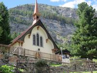 236 Zermatt -Alt-Zermatt - Englische Kirche &ndash; &copy; Annette Weise (Eberhardt TRAVEL)