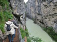 Eiger, Mönch, Jungfrau - Besuch der Aareschlucht &ndash; &copy; Annette Weise (Eberhardt TRAVEL)