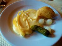 Folklore - Abend auf der Sunnega, Raclette  &ndash; &copy; Steffen Mucke (Eberhardt TRAVEL)