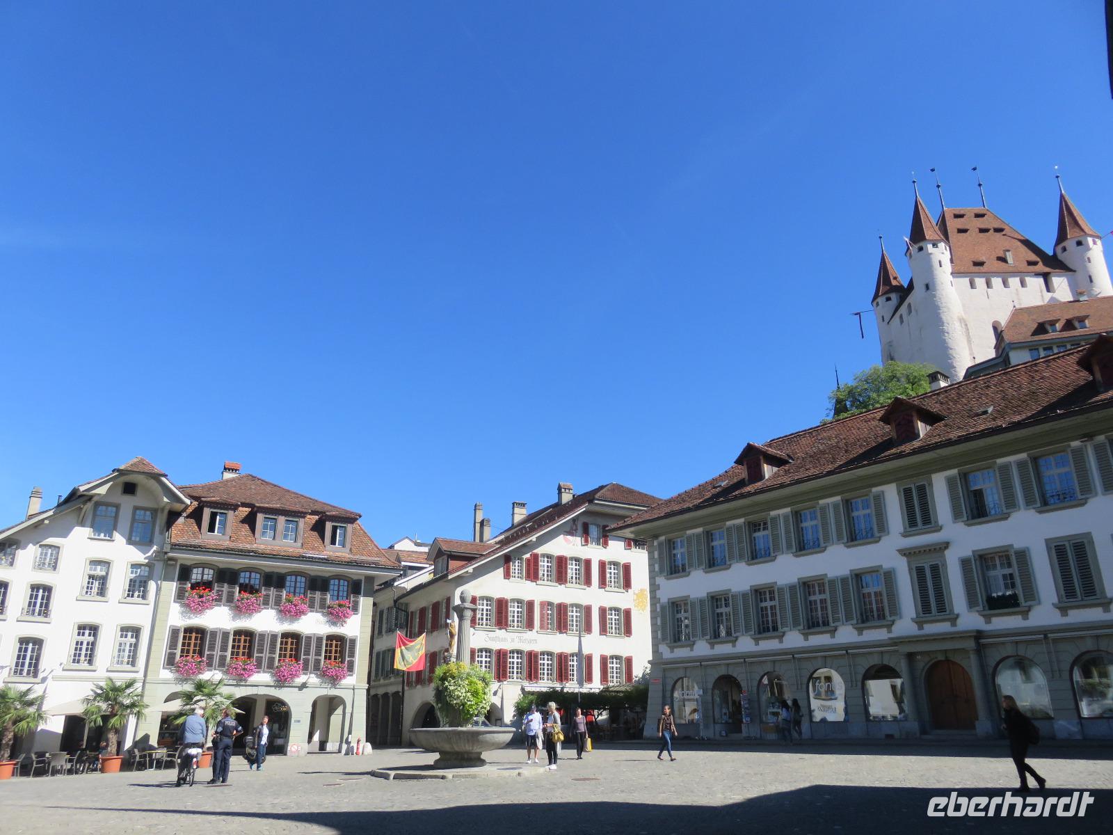 Thun - Rathausplatz &ndash; &copy; Annette Weise (Eberhardt TRAVEL)