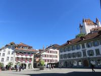 Thun - Rathausplatz &ndash; &copy; Annette Weise (Eberhardt TRAVEL)