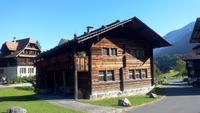 Flüeli Ranft, 600. Geburtstag von Bruder Klaus, Geburtshaus &ndash; &copy; Gisela Gerlach (Eberhardt TRAVEL)