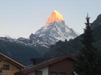Zermatt - Sonnenaufgang am Matterhorn &ndash; &copy; Annette Weise (Eberhardt TRAVEL)