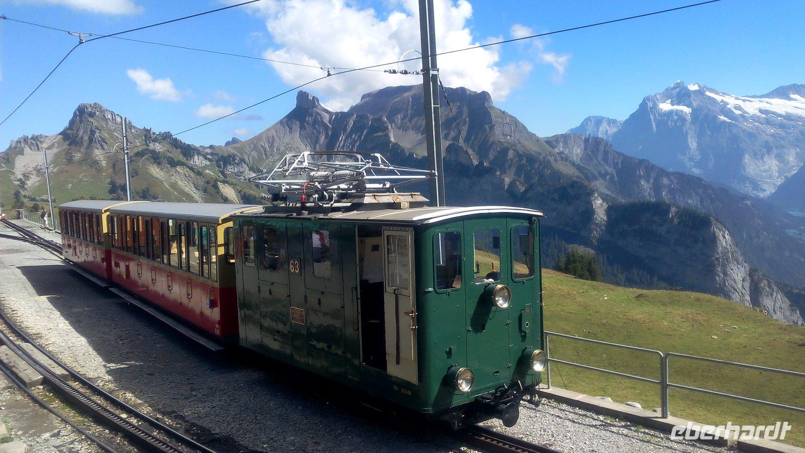 Mit dem Nostalgiezug auf die Schynige Platte &ndash; &copy; Gisela Gerlach (Eberhardt TRAVEL)