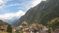  Fahrt mit dem Gotthard Panorama Express, Kirche in Wassen &ndash; &copy; Gisela Gerlach (Eberhardt TRAVEL)