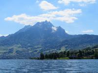 Luzern Schifffahrt auf dem Vierwaldstättersee - Pilatus &ndash; &copy; Annette Weise (Eberhardt TRAVEL)