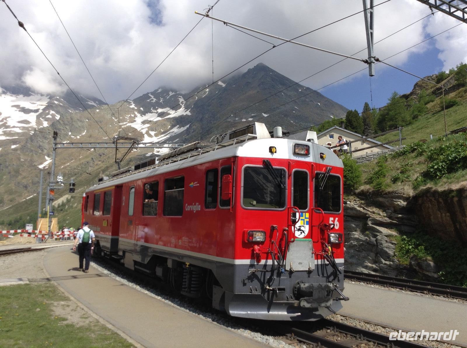 Unser Bernina-Zug &ndash; &copy; Uta Schöne (Eberhardt TRAVEL)
