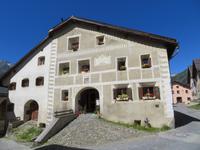 029 Gurada - Engadiner Haus &ndash; &copy; Annette Weise (Eberhardt TRAVEL)