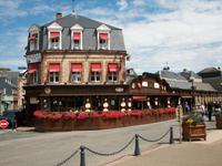 Etretat &ndash; &copy; Steffen Mucke (Eberhardt TRAVEL)