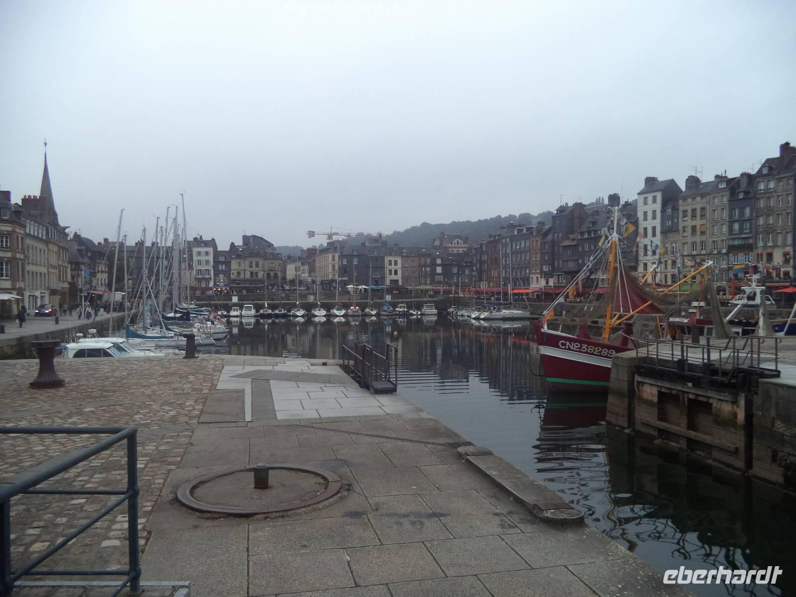 Vieux bassin - der alte Hafen von Honfleur &ndash; &copy; Michael Krause (Eberhardt TRAVEL)