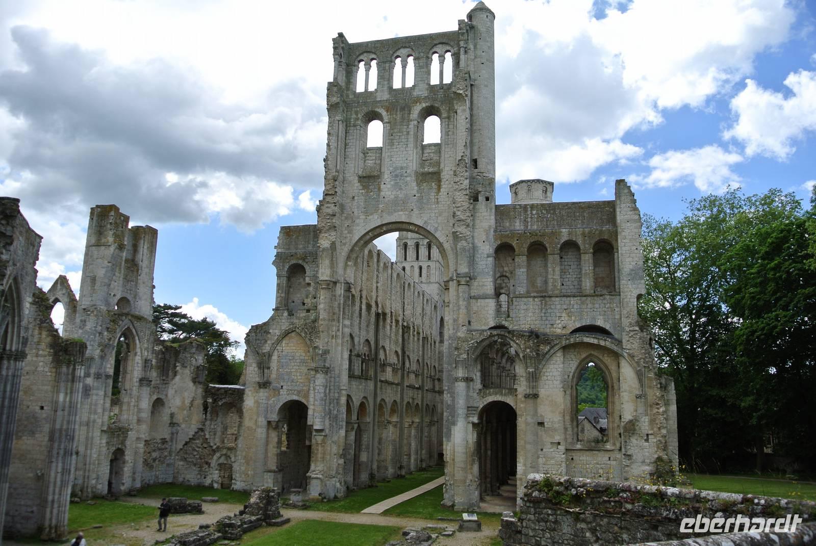 Ruien der Kathedrale von Jumieges &ndash; &copy; Gerd Przybyla (Eberhardt TRAVEL)
