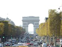 Paris, Blick auf den Arc-de-Triomphe