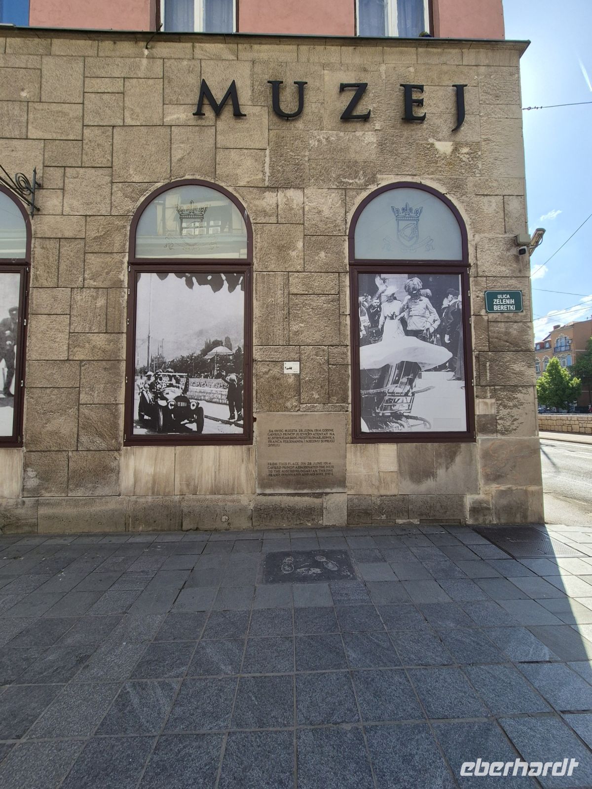 Tag 6 - Sarajevo - Stadtführung - Attentat Erster Weltkrieg (2) &ndash; &copy; Jana Wessendorf (Eberhardt TRAVEL)