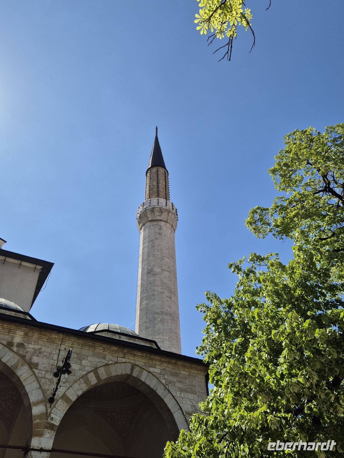 Tag 6 - Sarajevo - Stadtführung - Gazi Husrev-Bey Moschee (4) &ndash; &copy; Jana Wessendorf (Eberhardt TRAVEL)