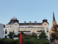 Tolle Architektur, ehem Kino - Novi Sad, Serbien