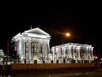 Skopje am Abend &ndash; &copy; Steffen Mucke (Eberhardt TRAVEL)